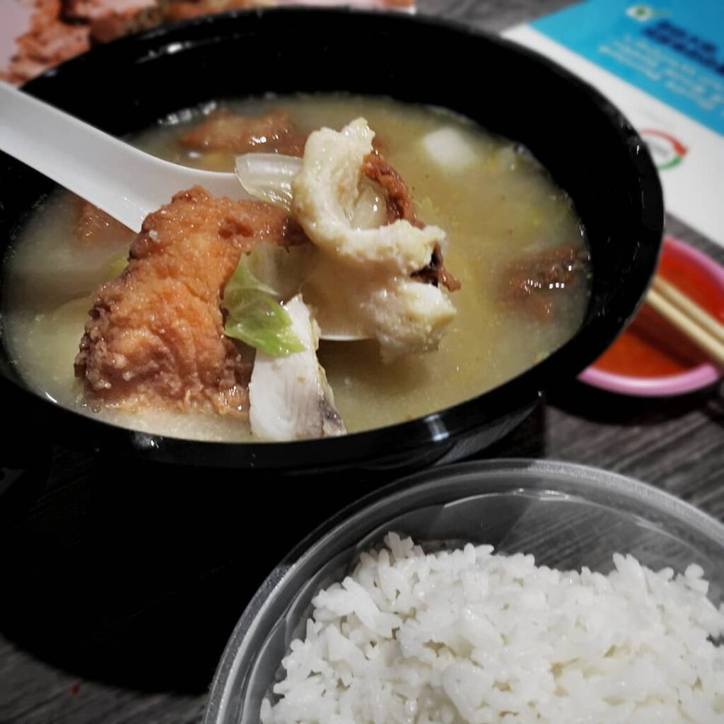 Mei Xiang Black And White Fish Soup Popular Fish Soup Stall In Jalan
