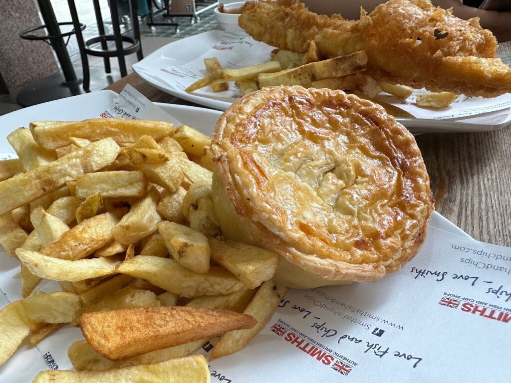 smiths-authentic-british-fish-and-chips-pie-closeup