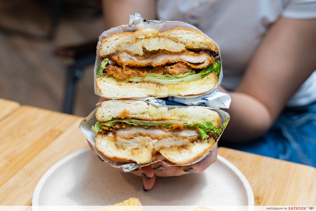 fyp-cafe-bagel-chicken-interaction