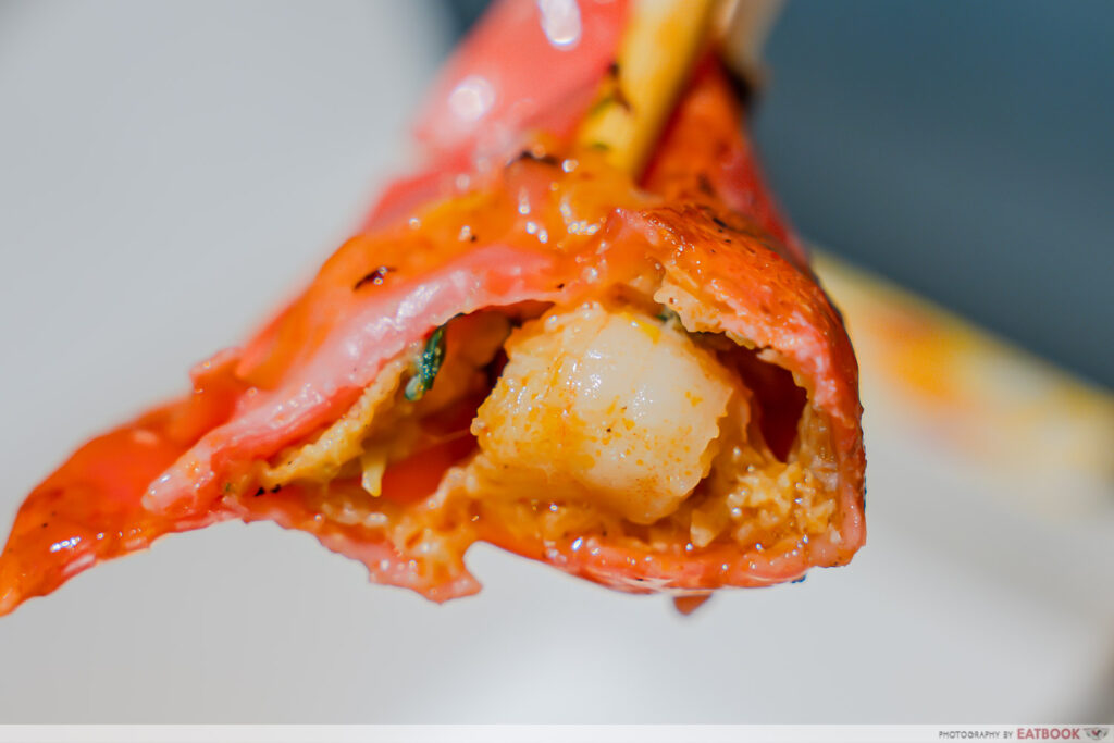 gyoza-san-chilli-crab-closeup