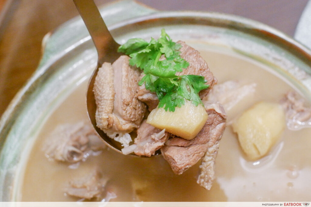 song-yue-taiwan-cuisine-soup