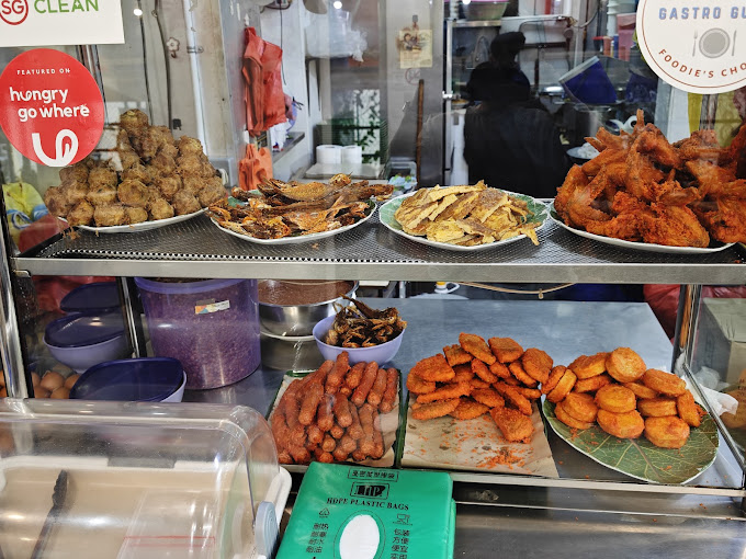 Pak-Mandor-Nasi-Lemak-food-display