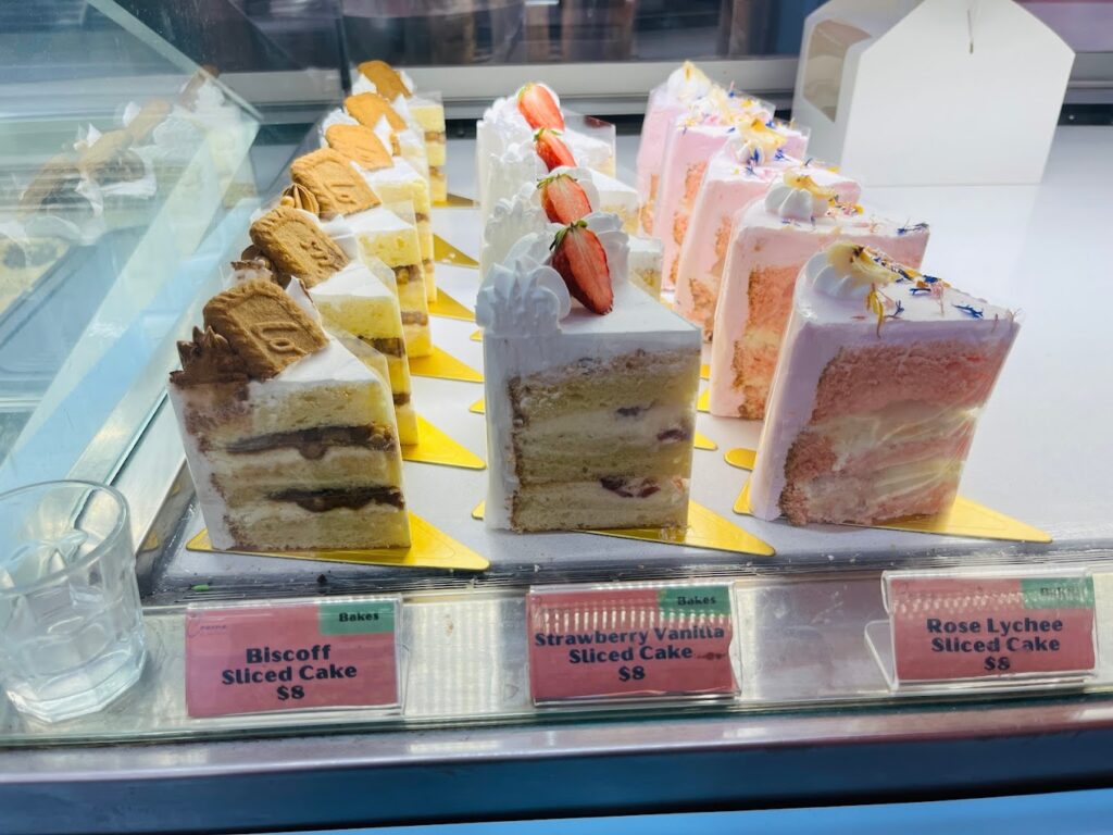 cakes-creme-by-lele-bakery