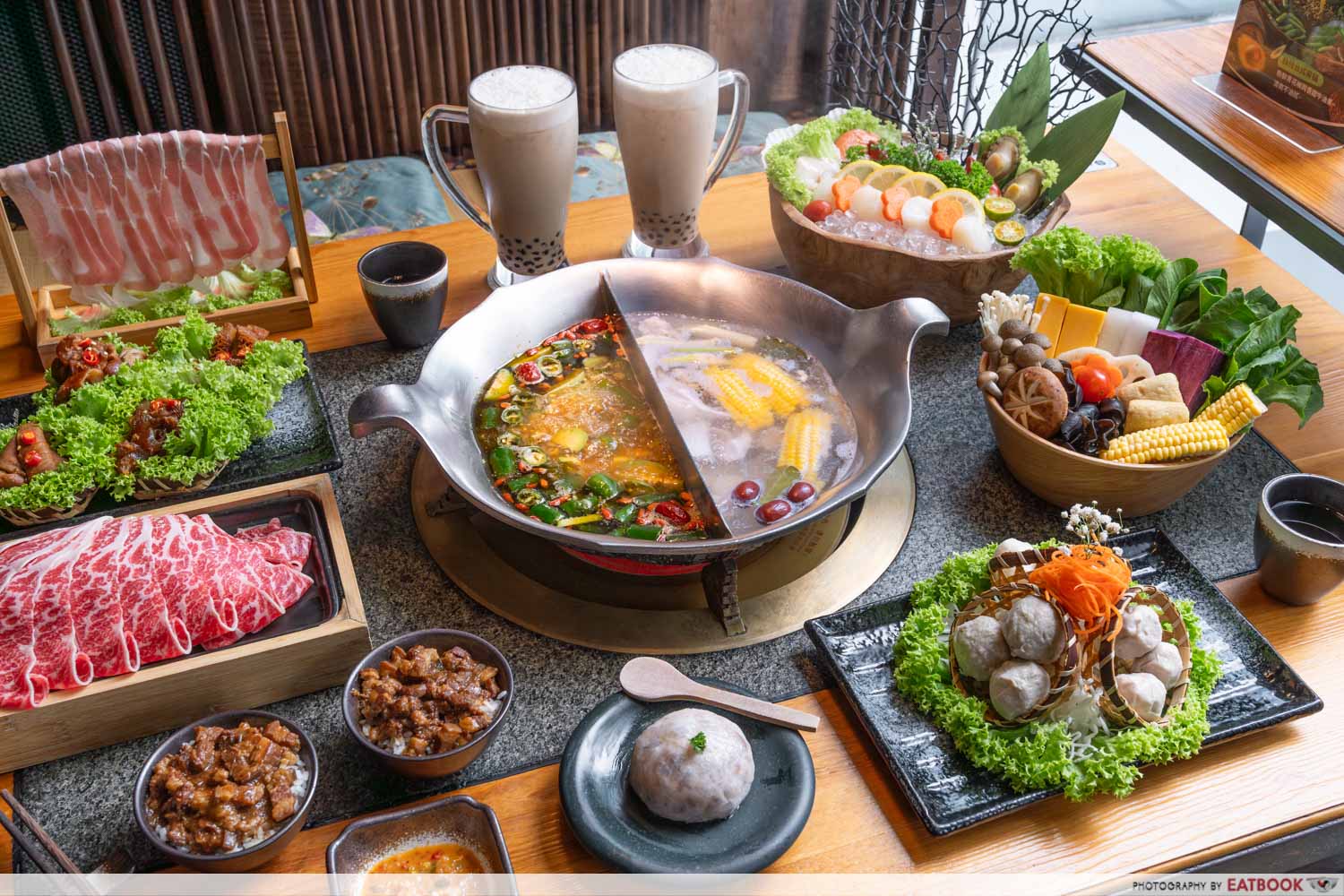 coucou-hotpot-flatlay