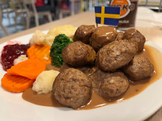 ikea-snacks-meatballs