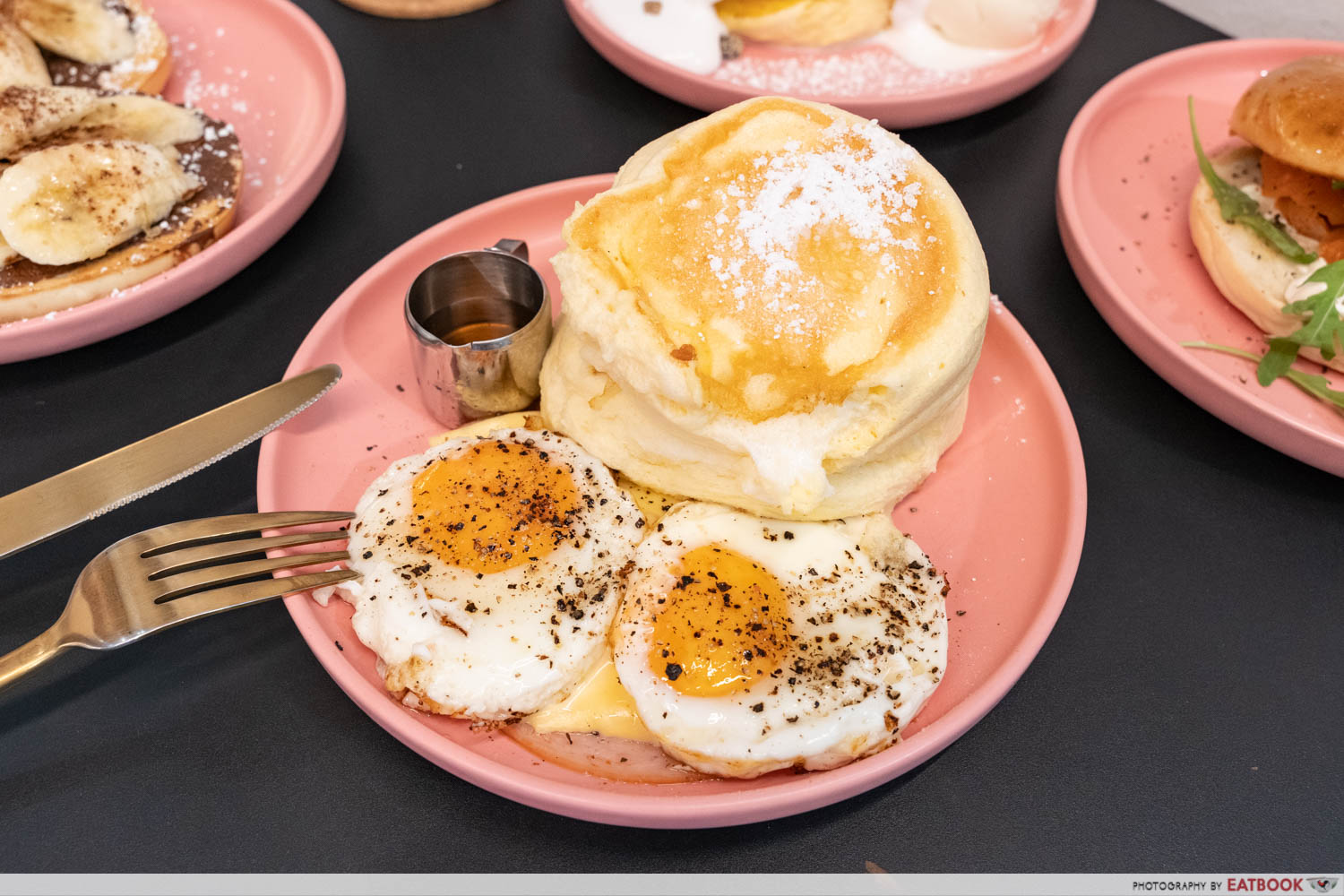 pancakes-and-friends-big-breakfast-establishment