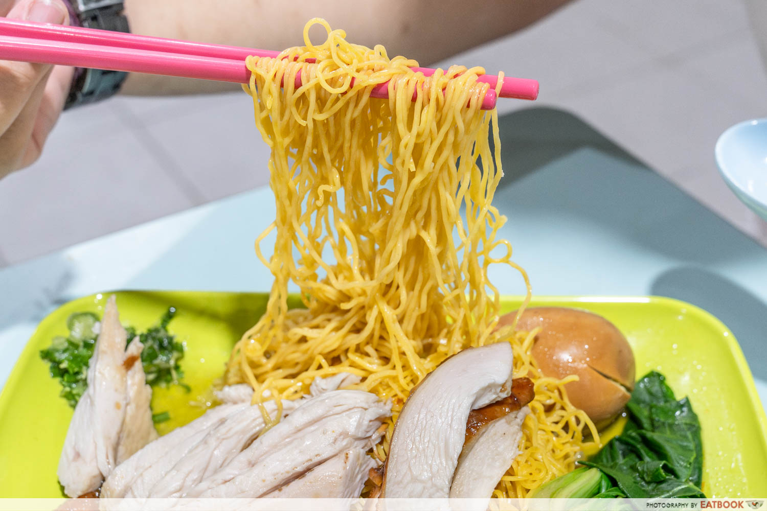 Hong-Kong-Lung-Hwa-soya-chicken-noodles-interaction
