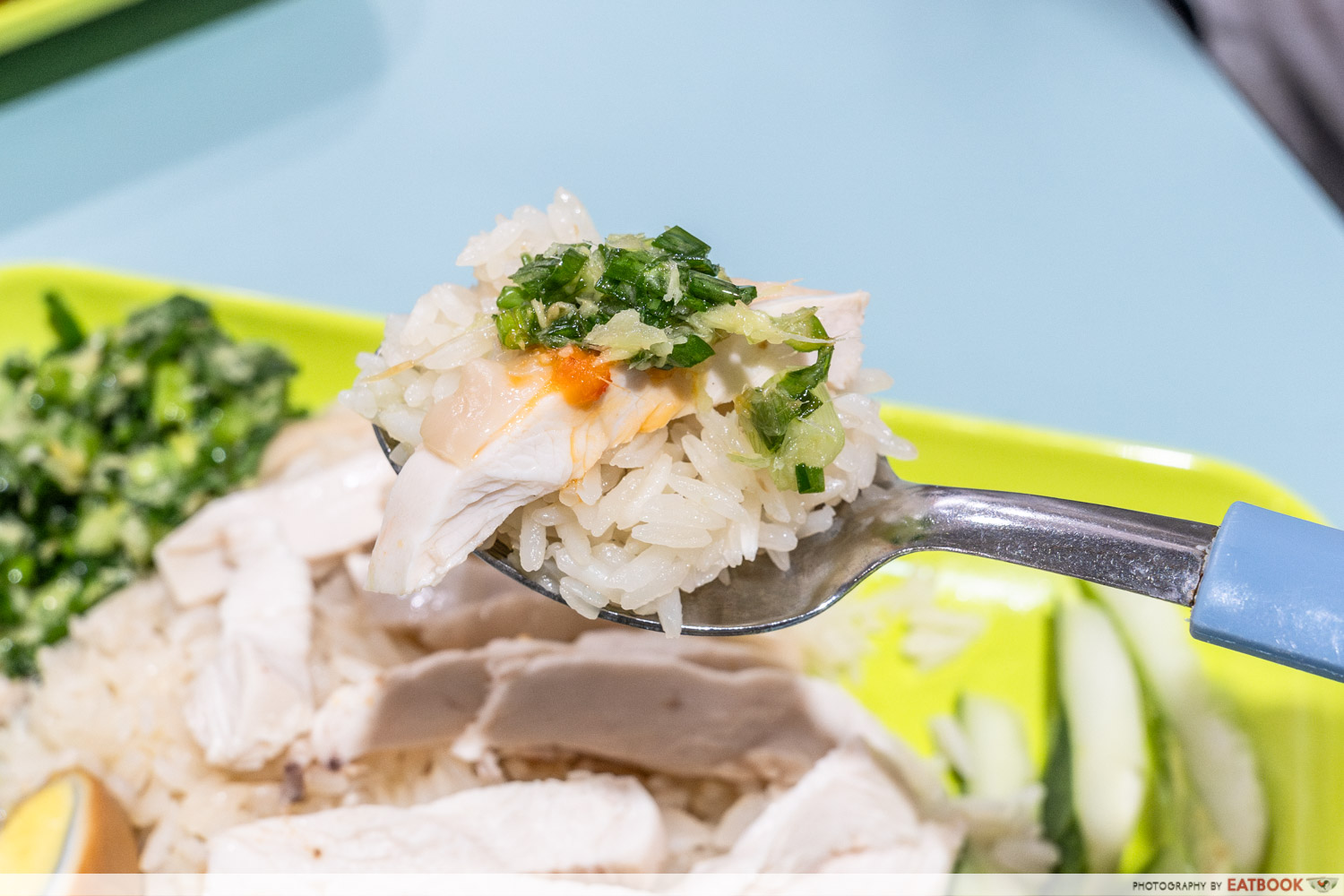 Hong-Kong-Lung-Hwa-steamed-chicken-rice-interaction