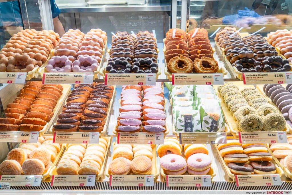 mister-donut-display-tampines-1