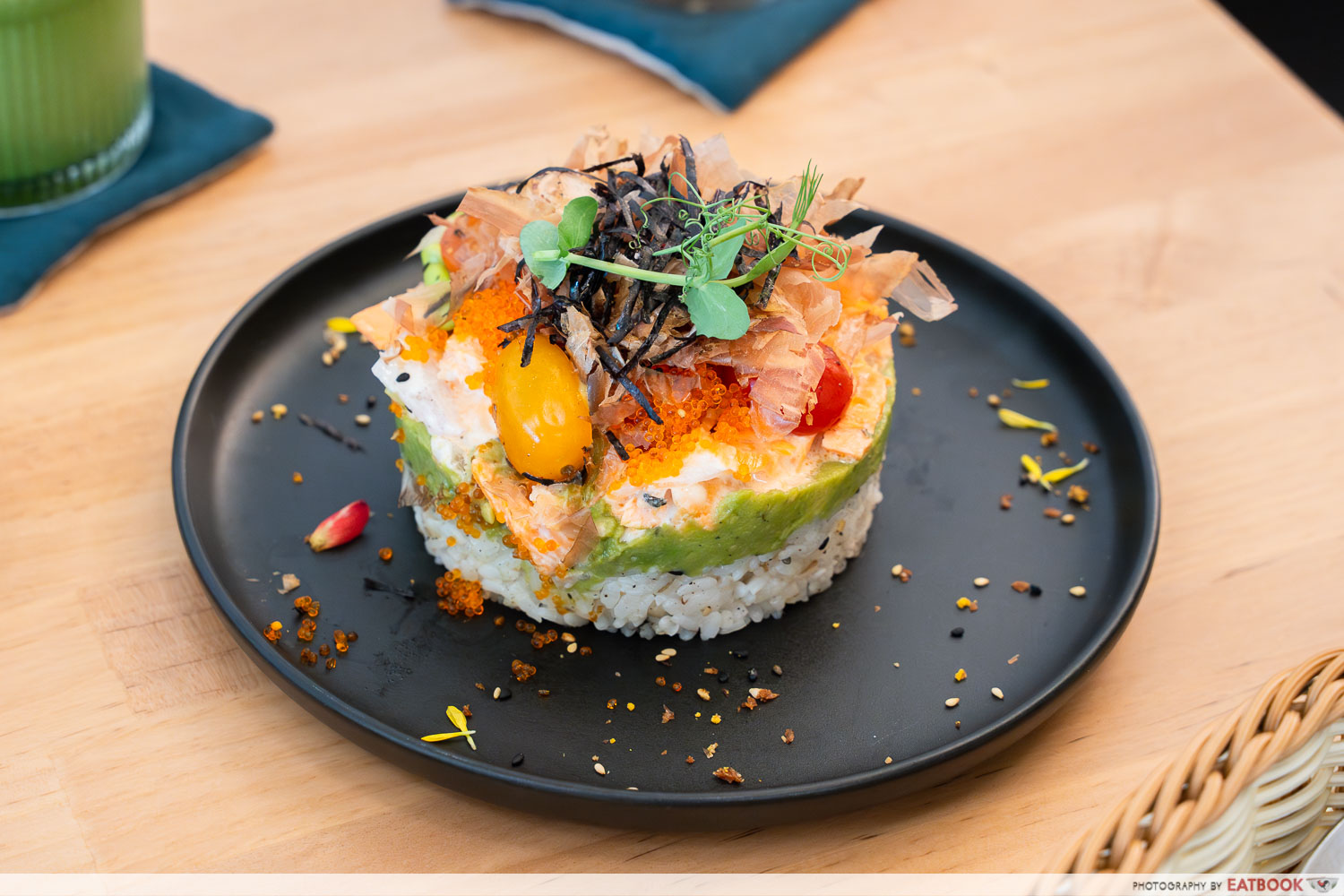 skosh-cafe-salmon-avocado