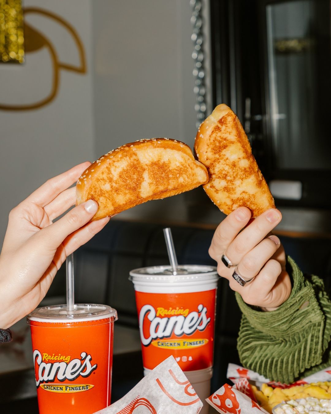 Raising-Canes-singapore-texas-toast