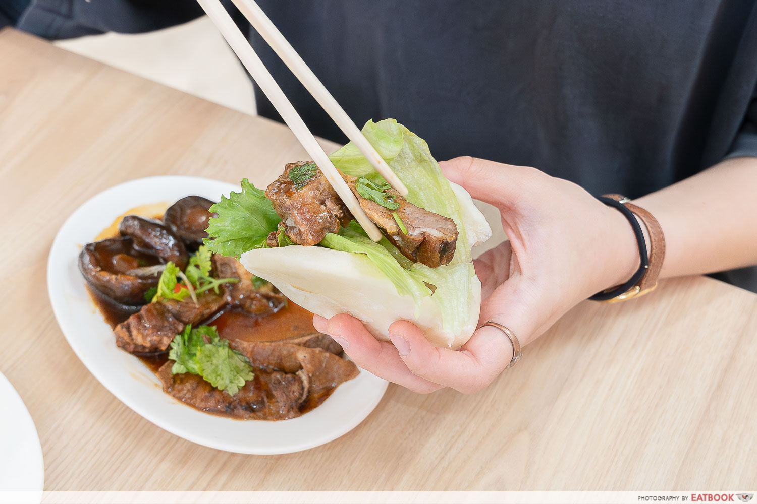 hai-ge-ji-braised-beef-gua-bao-buns2