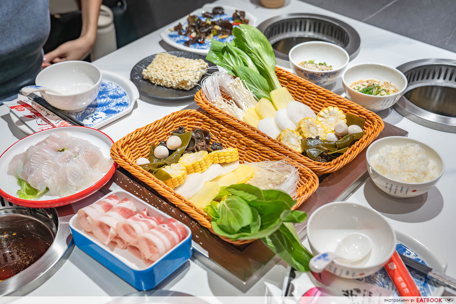 jiu-niu-fan-hotpot-bbq-restaurant-set