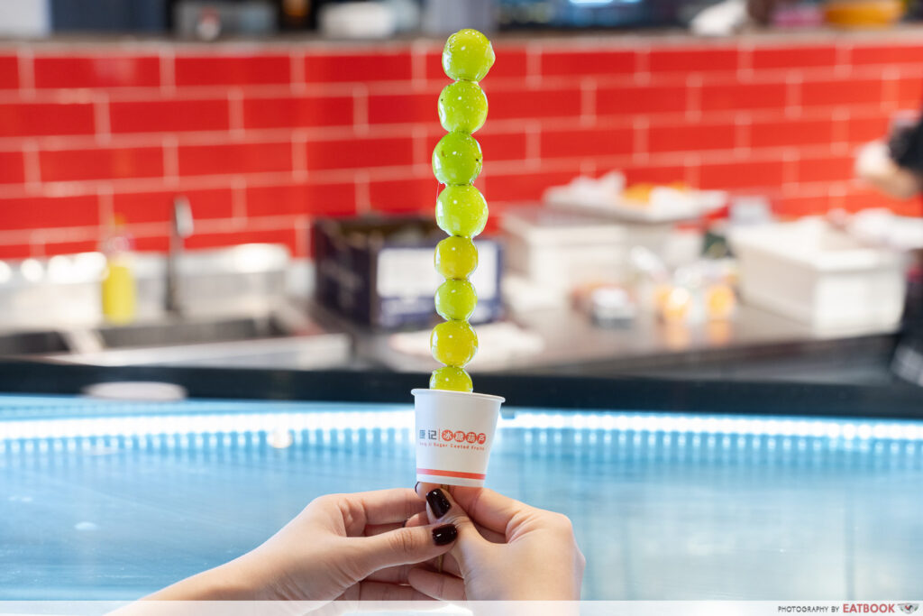 Kang Ji Sugar Coated Fruits: Tanghulu Kiosk In Somerset | Eatbook.sg