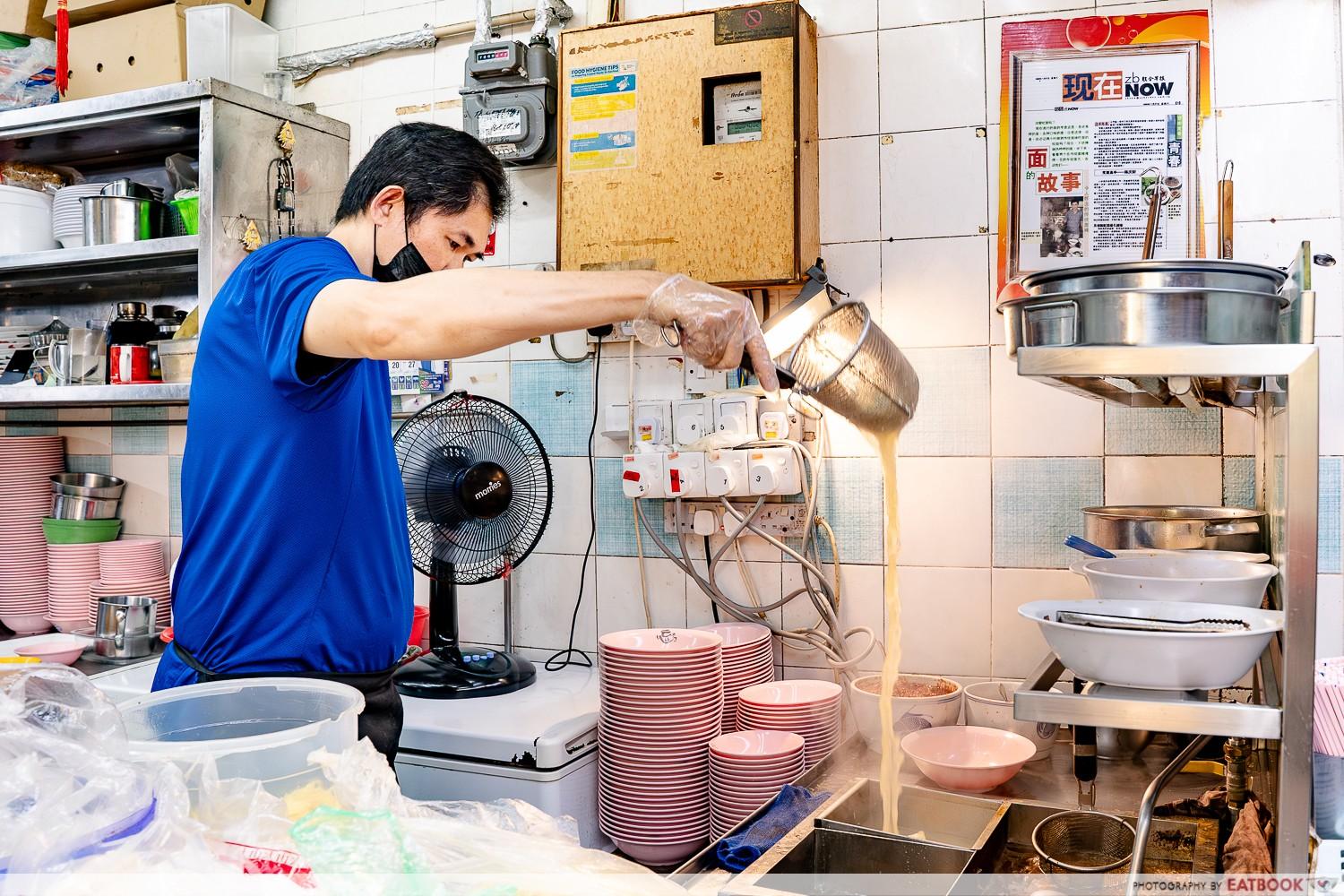 wang-bu-liao-prawn-mee-prep