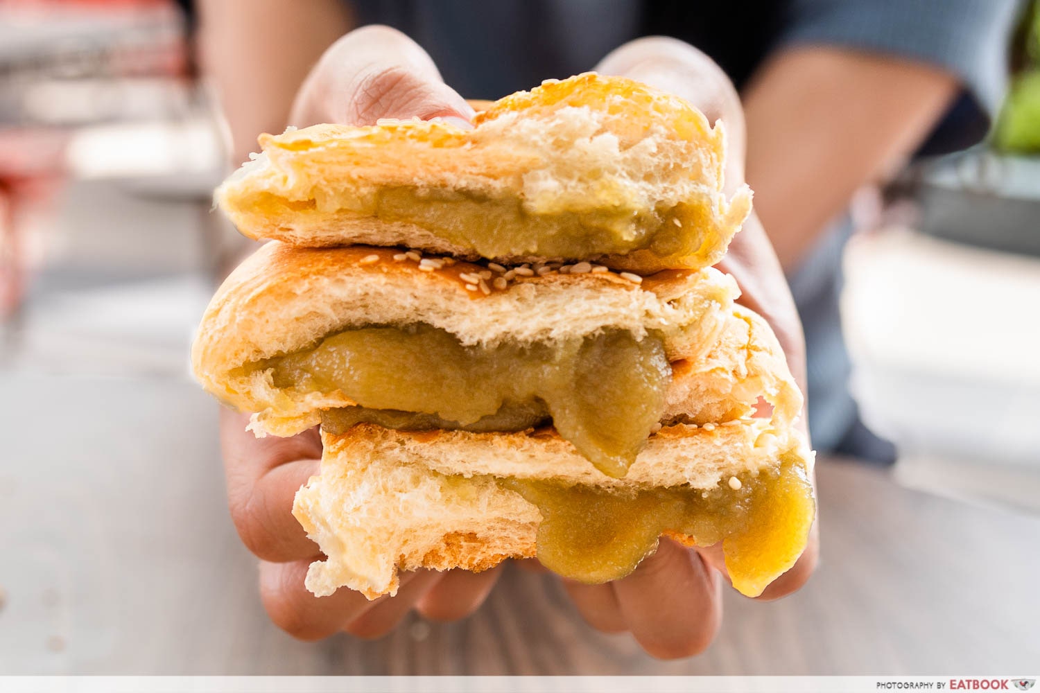 kaya-bun-serangoon-garden-bakery-&-confectionery-cross-section
