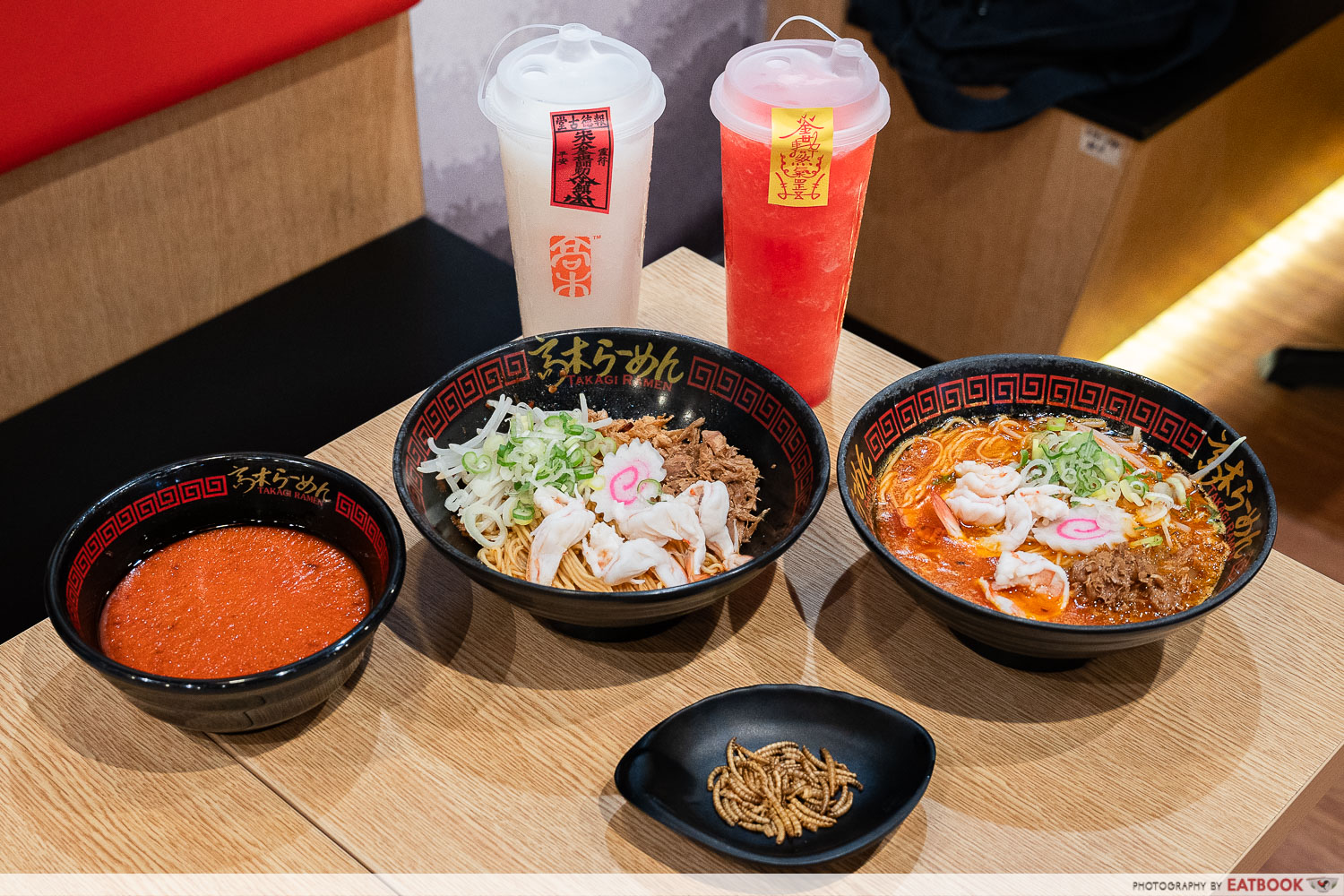 takagi-ramen-prawn-noodles-flatlay