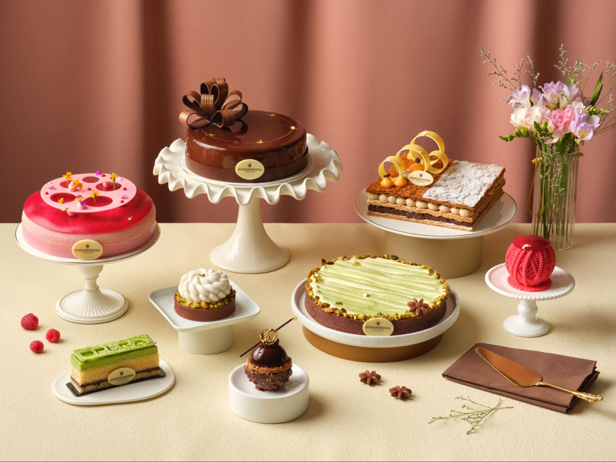 best desserts in singapore intercontinental hotel lobby lounge