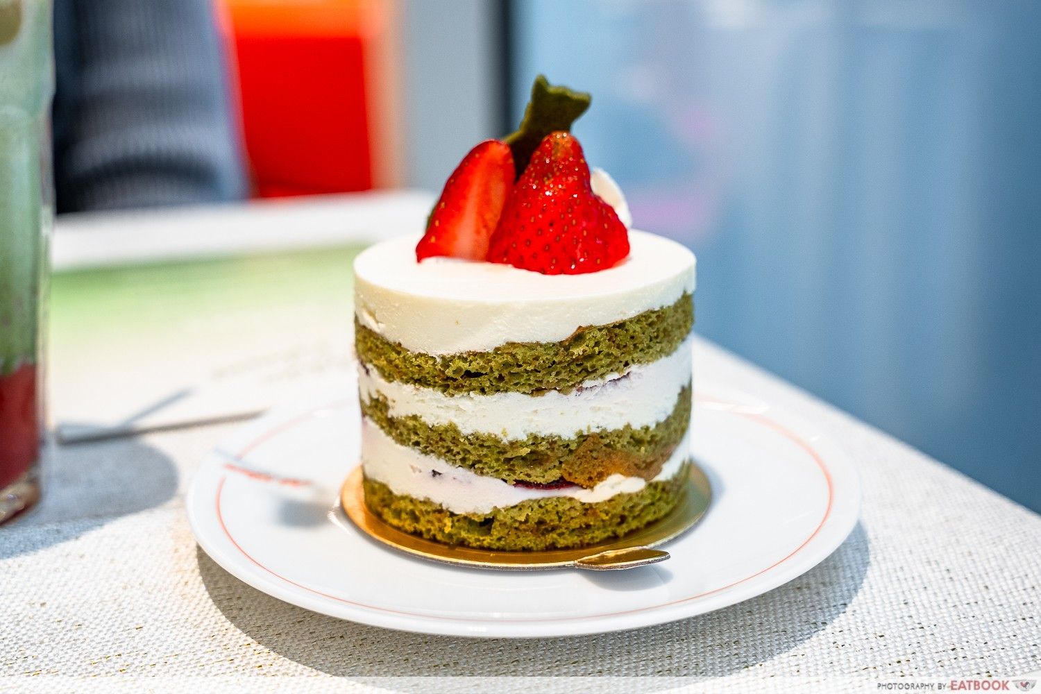 cafe-kitsune-matcha-strawberry-short-cake