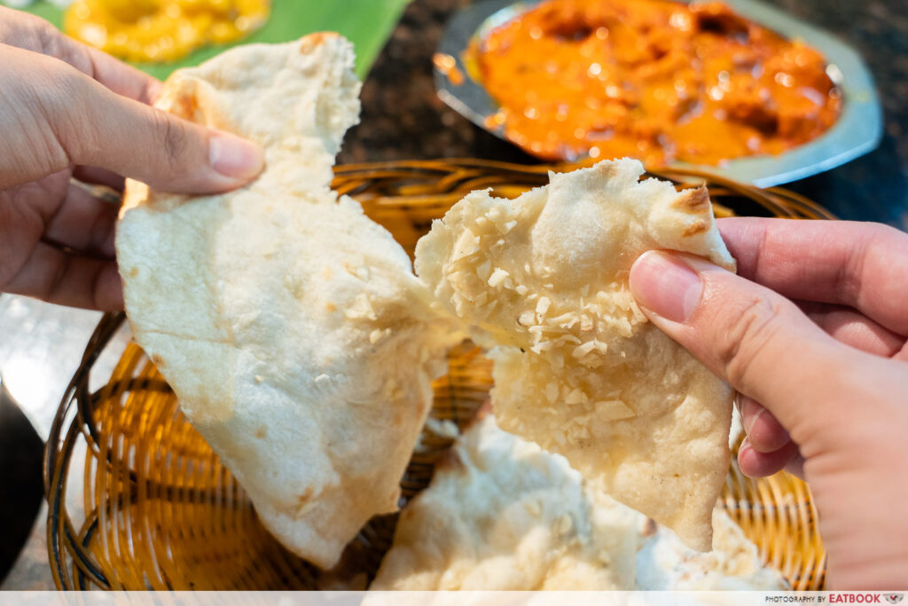 samys-curry-naan
