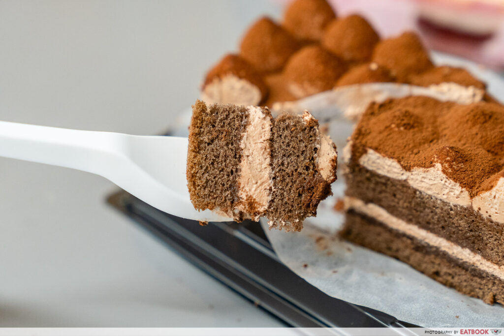 cheers-chocolate-closeup-ready-to-eat