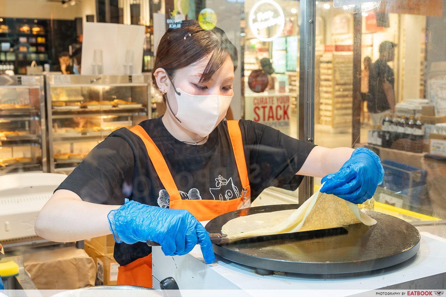 isetan-momiji-matsuri-2024-crepe-making