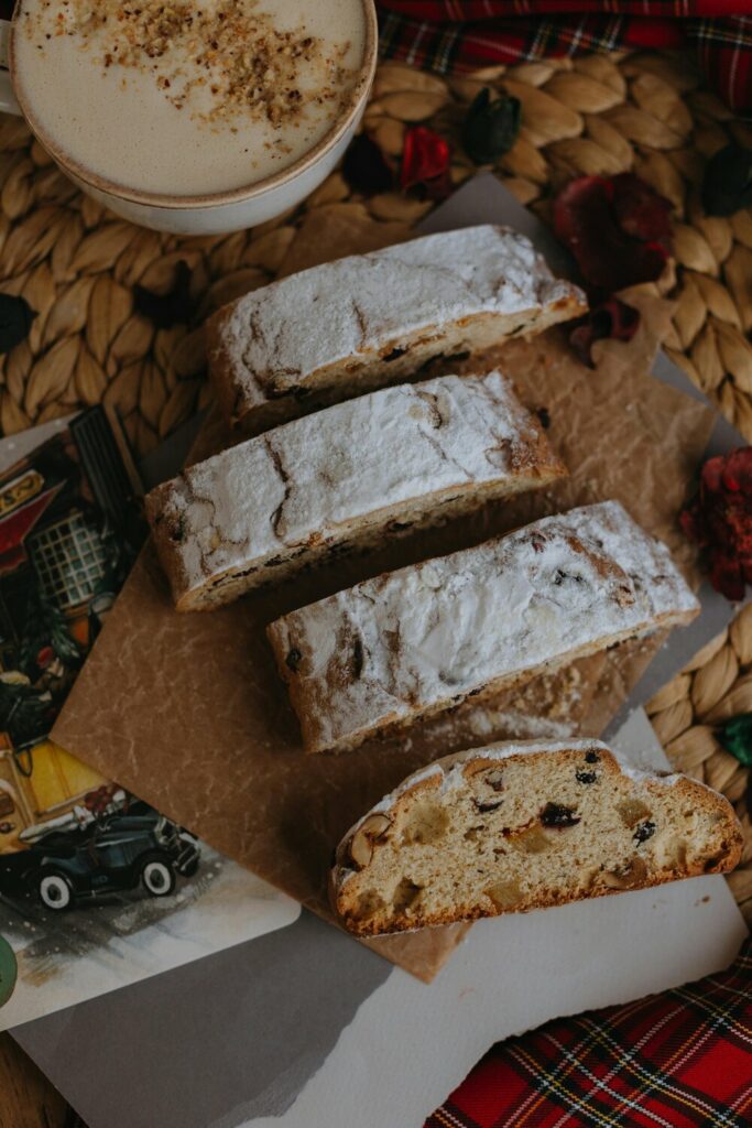 world-christmas-market-stollen