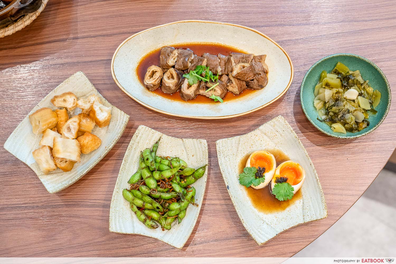 En-Yeohs-Bak-Kut-Teh-sides-flatlay