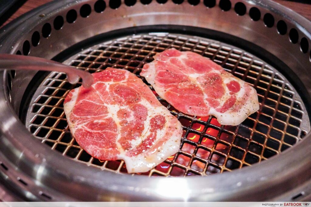 Ushiyama-Yakiniku-kata-rosu