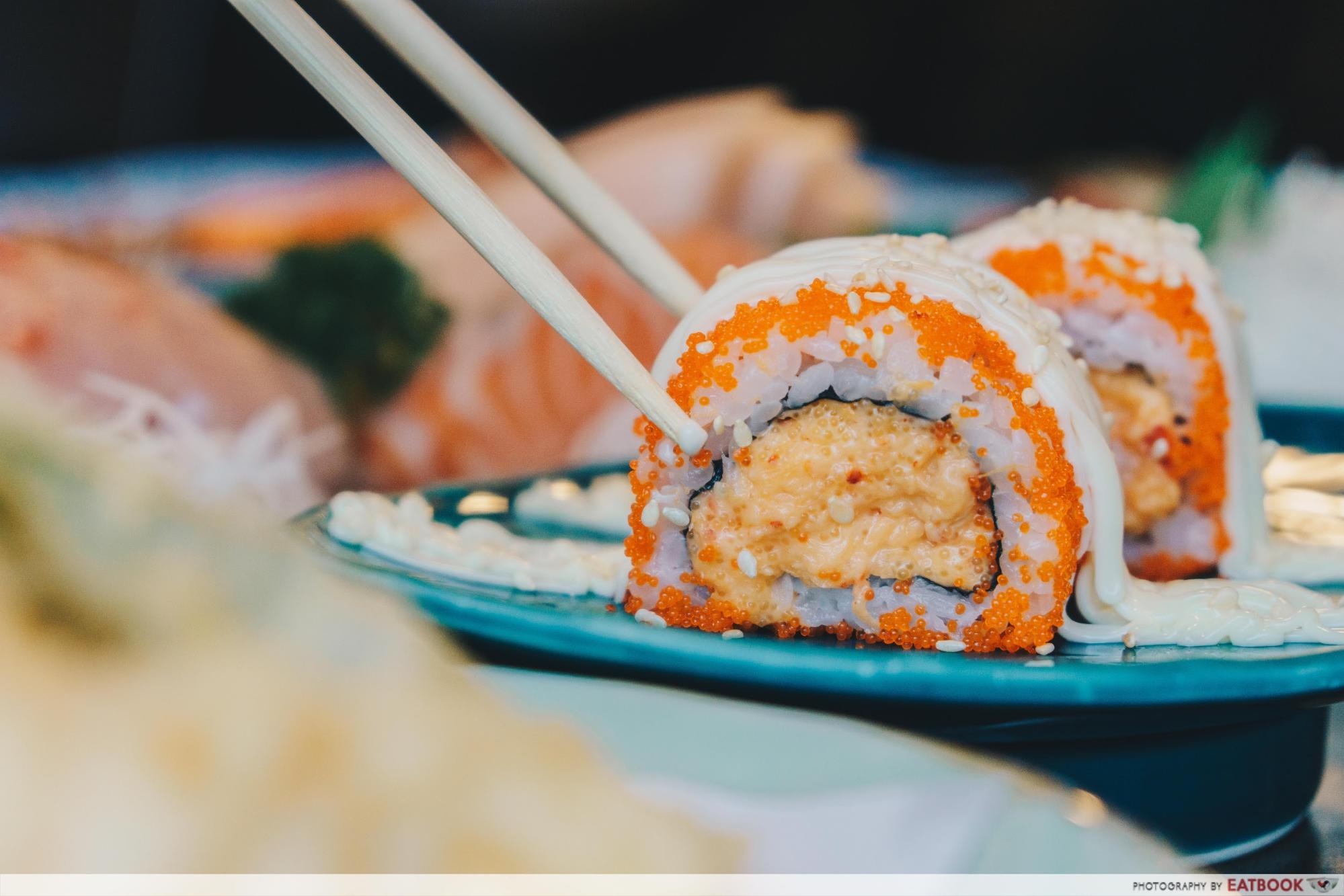 sushi-irodori-restaurant-interaction