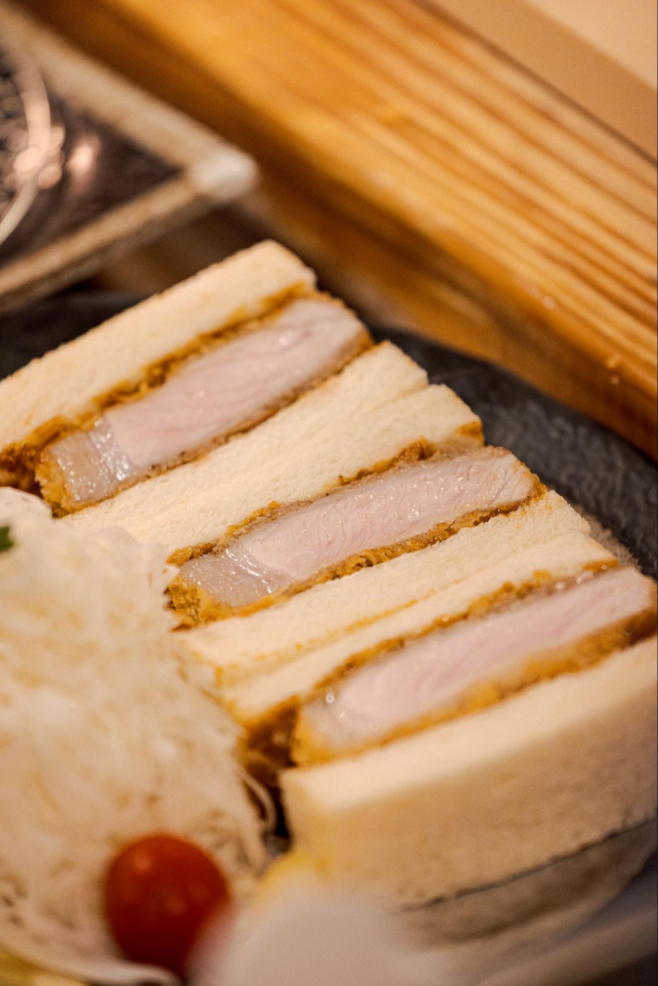 tonshou-singapore-tonkatsu-sando