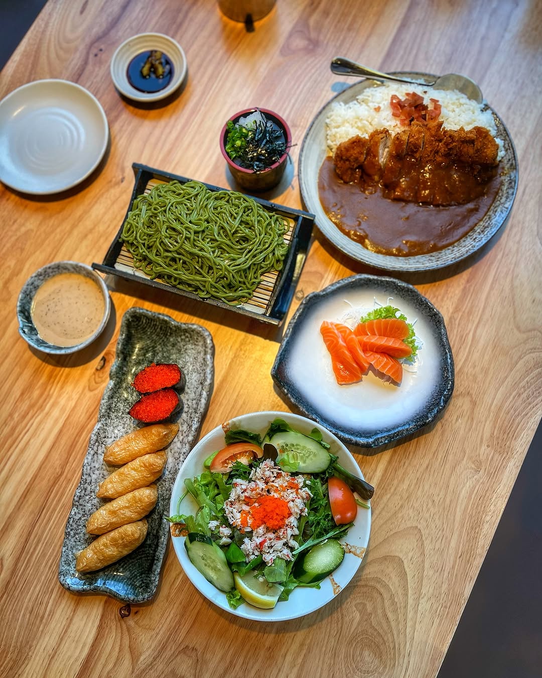 Sushi-Zenmai-Flatlay