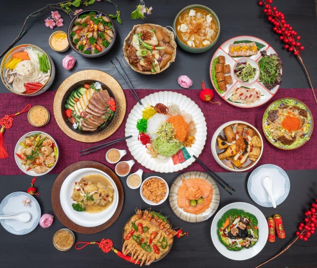 8 Reunion Dinner And Chinese New Year Takeaways For 205 | Eatbook.sg