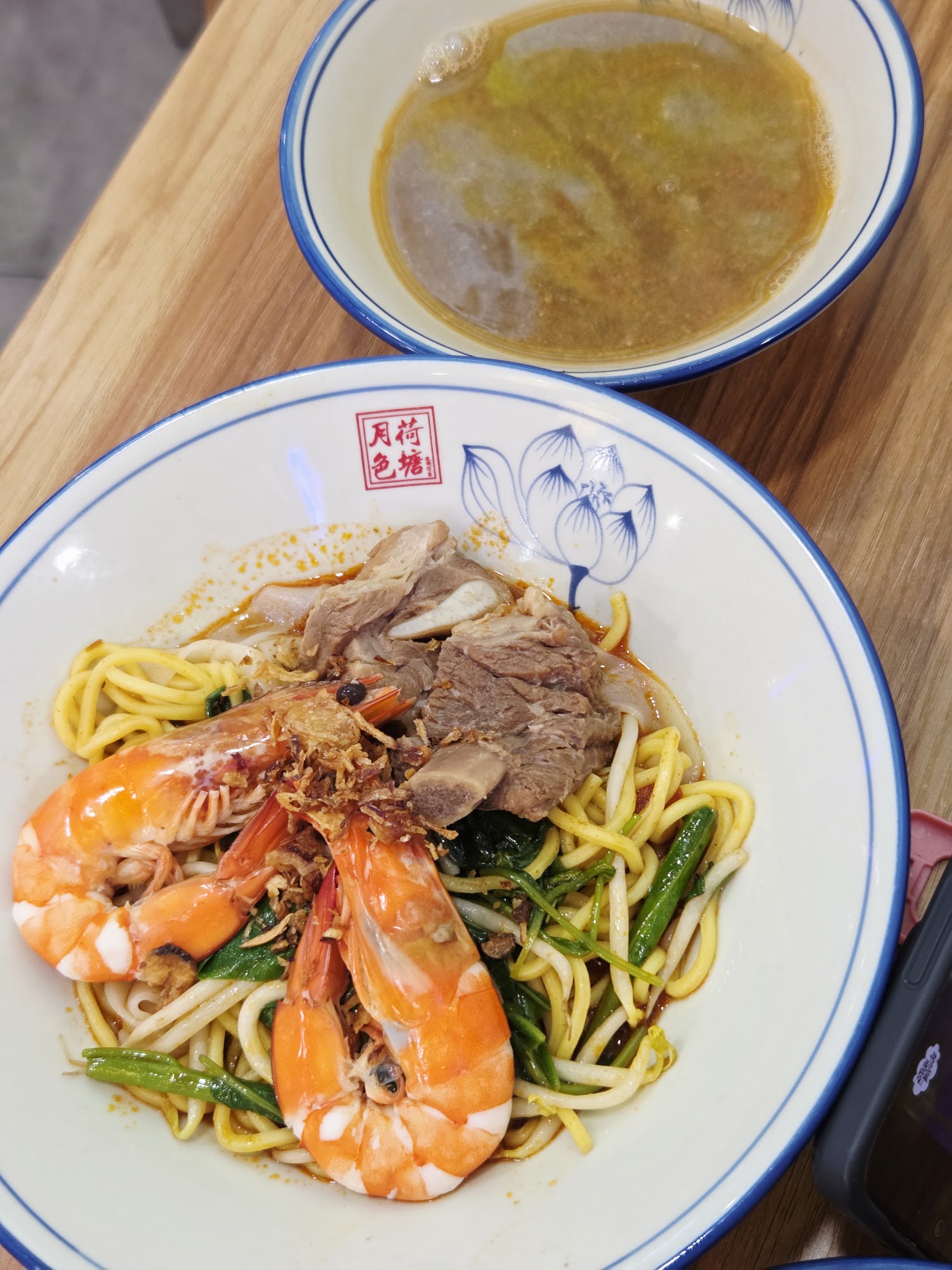 river-south-prawn-noodles