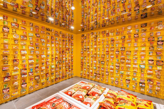 KKV-Massive-Instant-Noodle-Wall