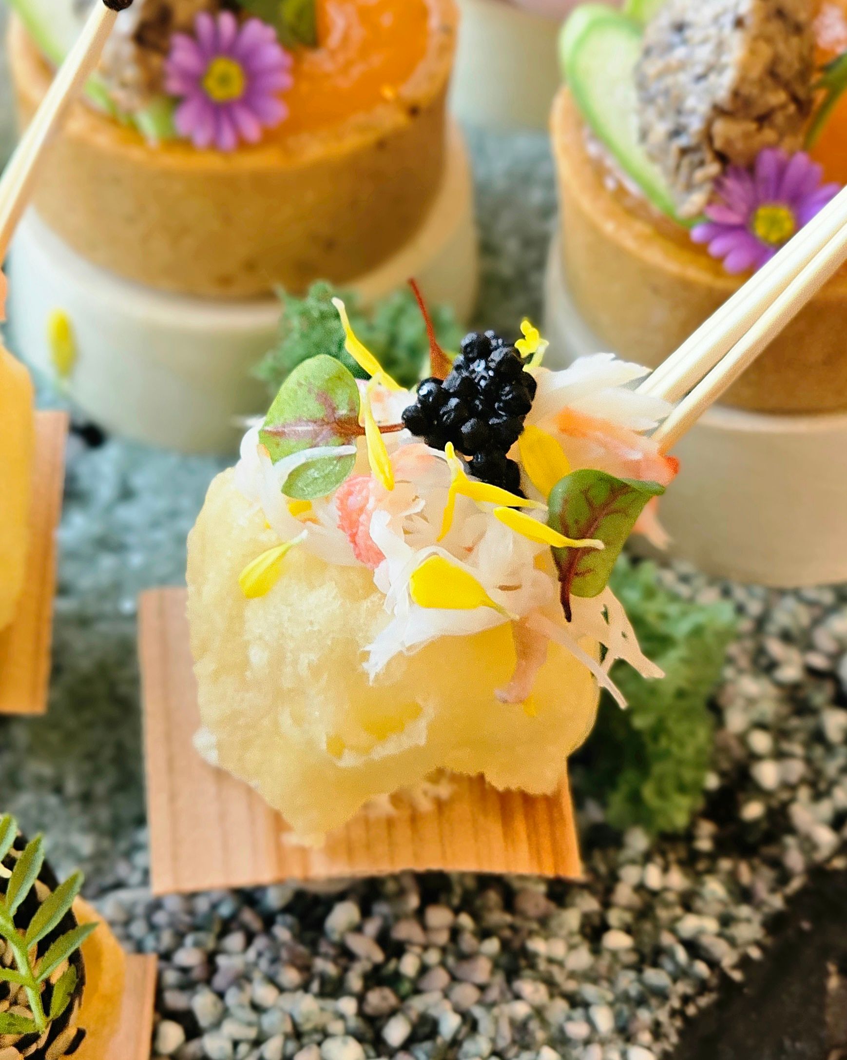 Warabimochi-Kamakura-Tempura-With-Snow-Crab-Slaw