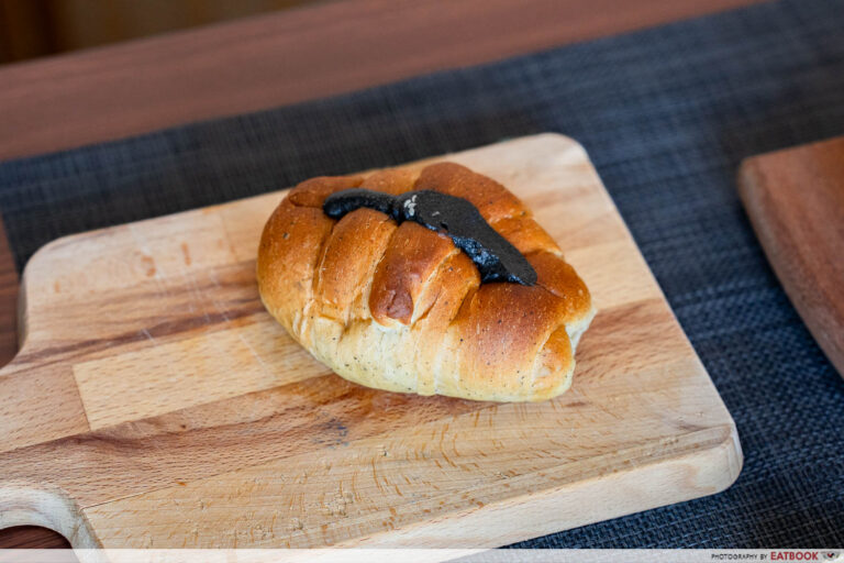 butter-town-shio-pan-sesame