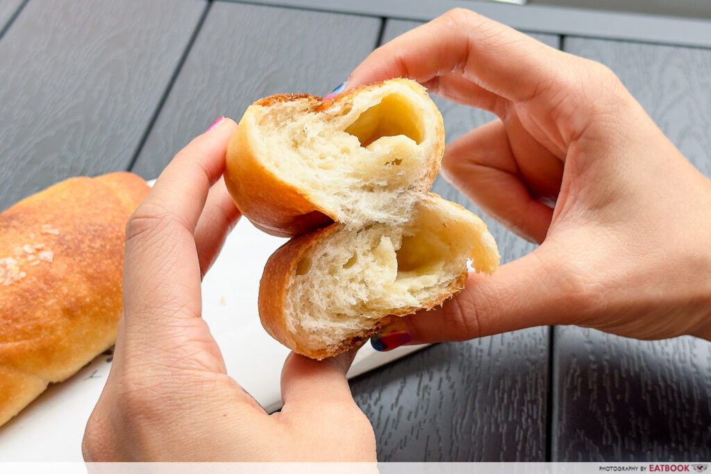 shio-pan-bakers-bench-interaction