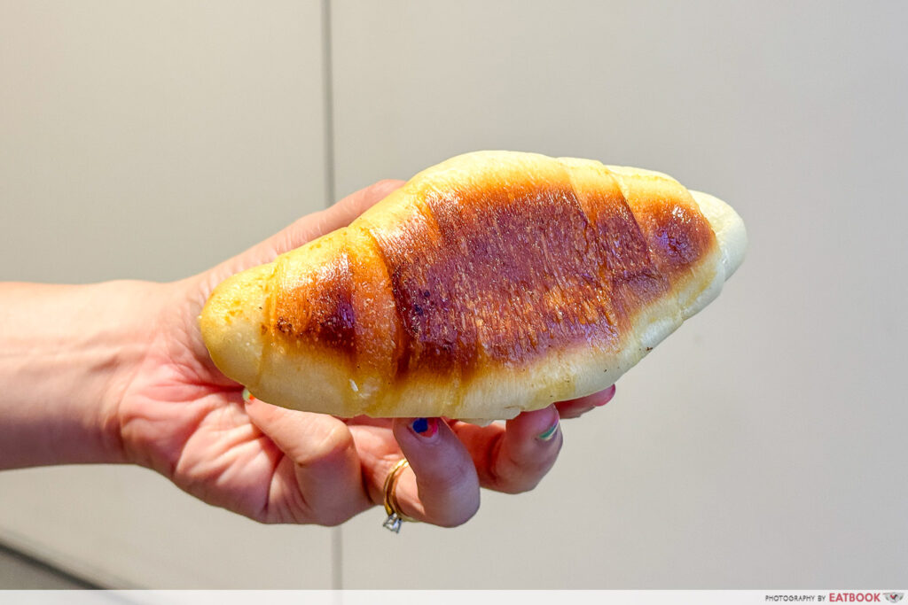 shio-pan-pawa-bakery-crust