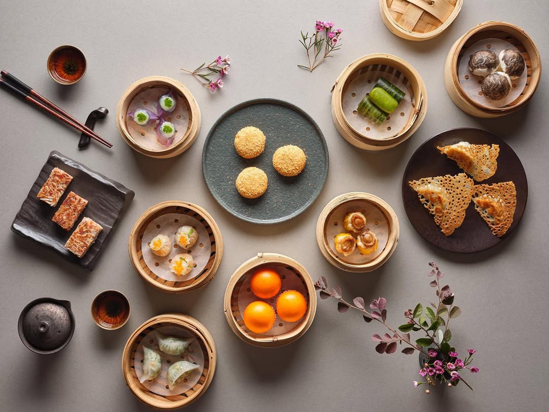 si-chuan-dou-hua-restaurant-flatlay