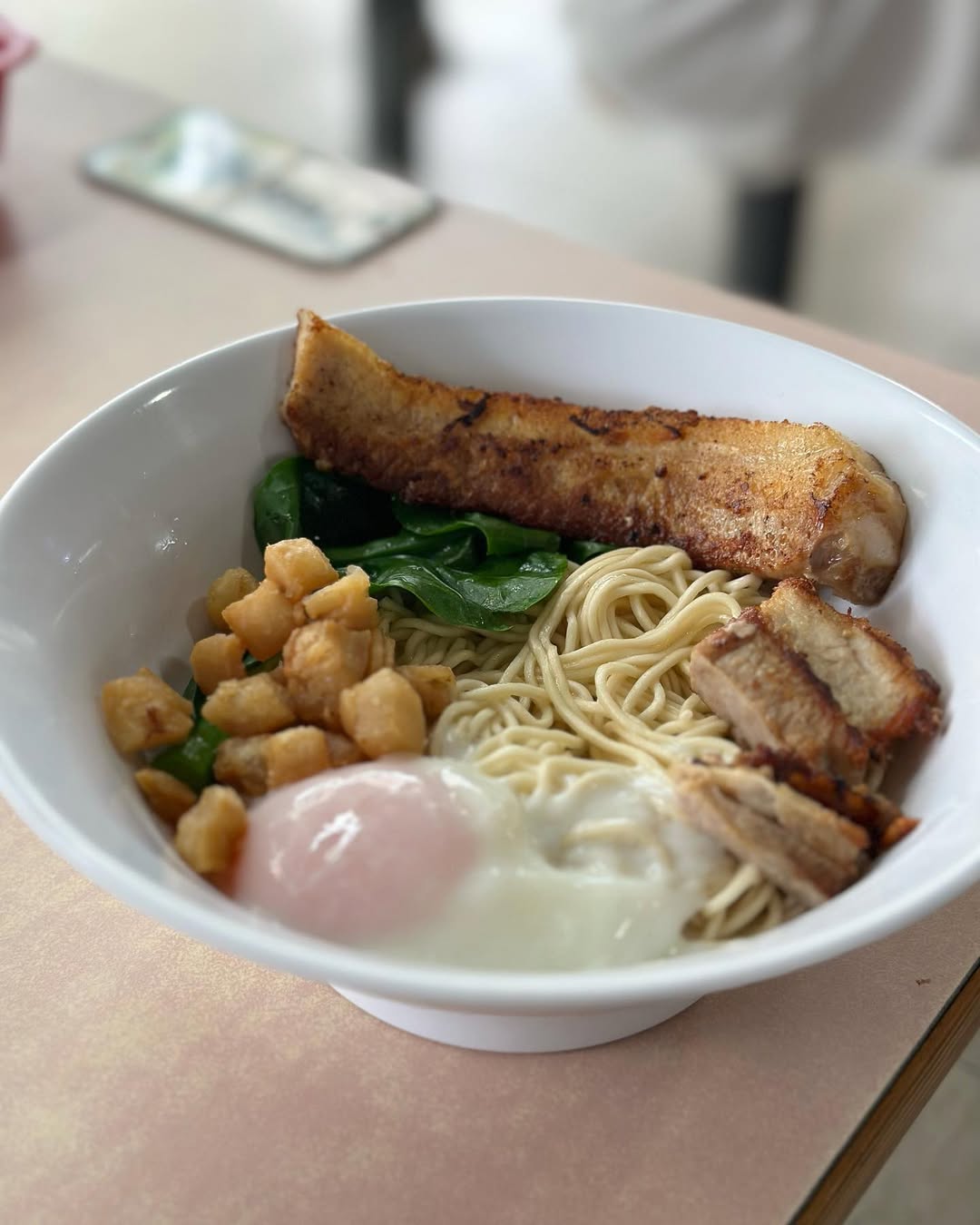 Lye-Bo-Toss-Noodle-pork-belly