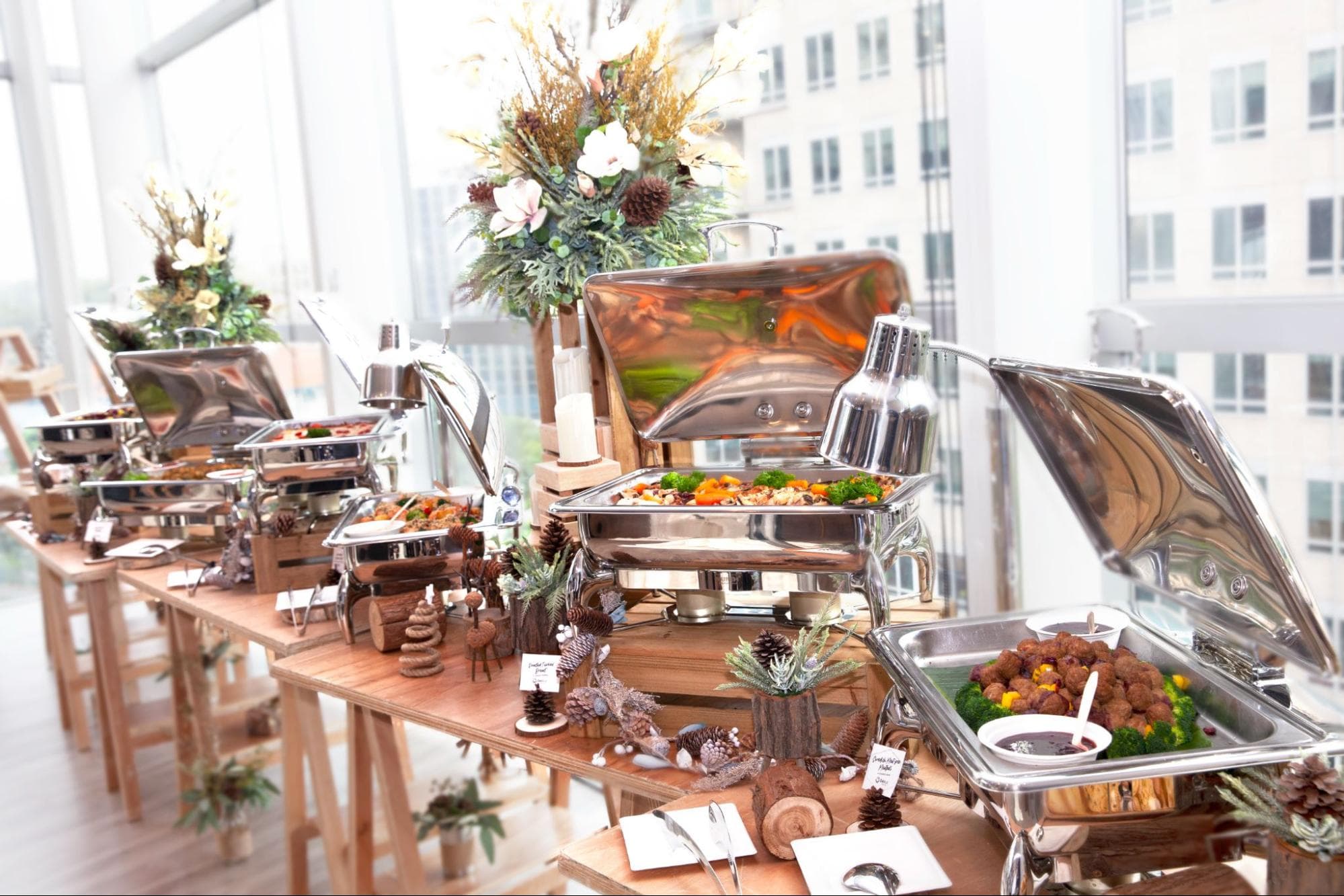 deli-hub-catering-buffet-table-group-establishment