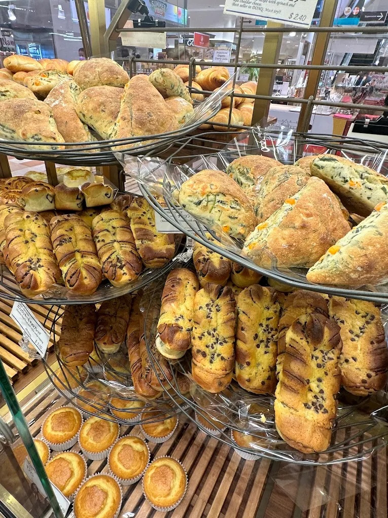 donq-boulangerie-flatlay