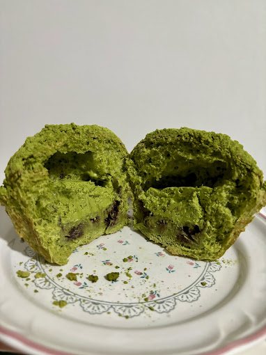 st-leaven-bakery-matcha-bun-cross-section