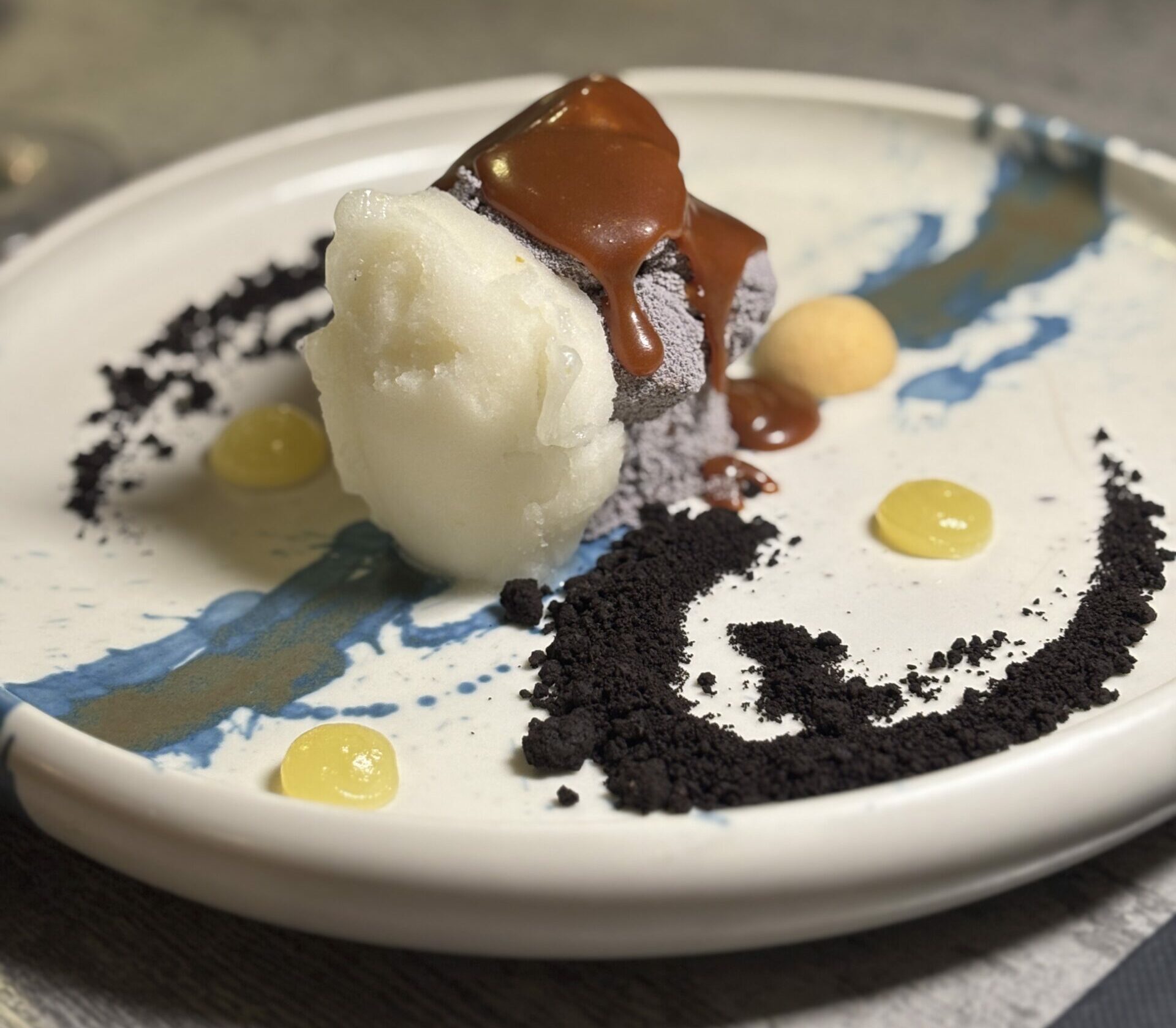 2am-dessertbar-holland-village