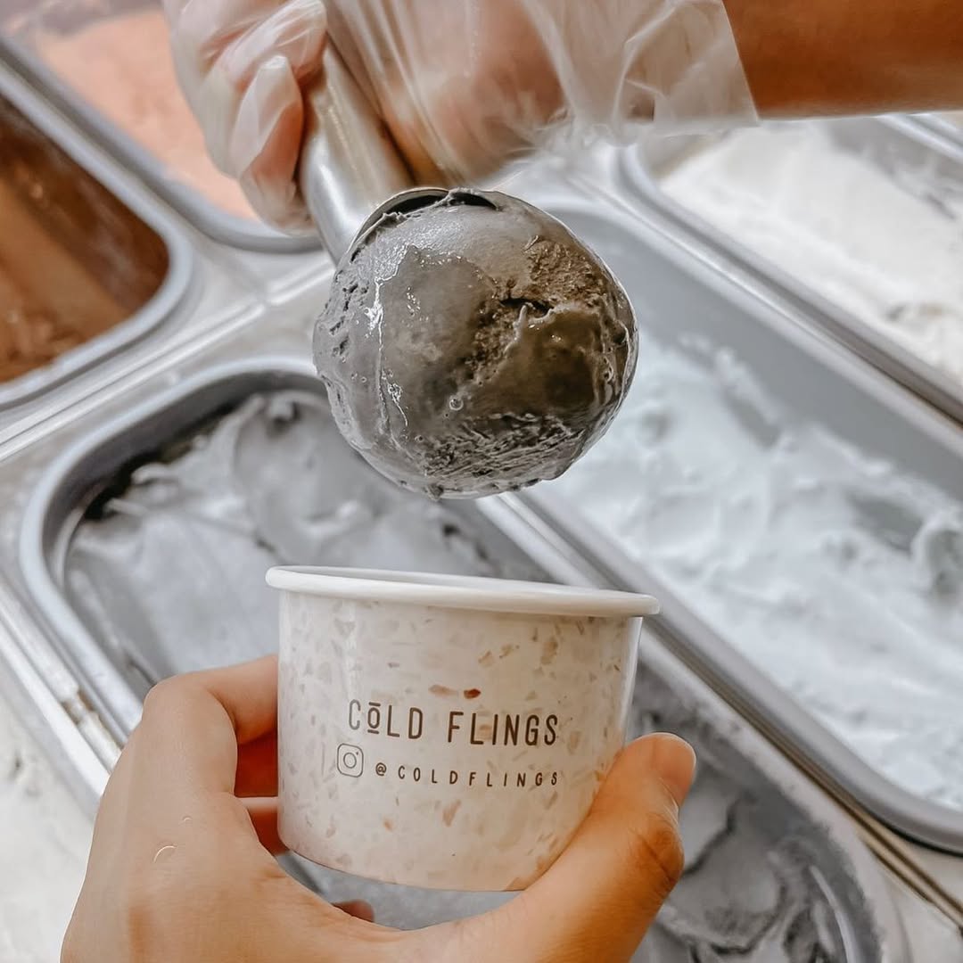 Sengkang-Cafes-Cold-Flings