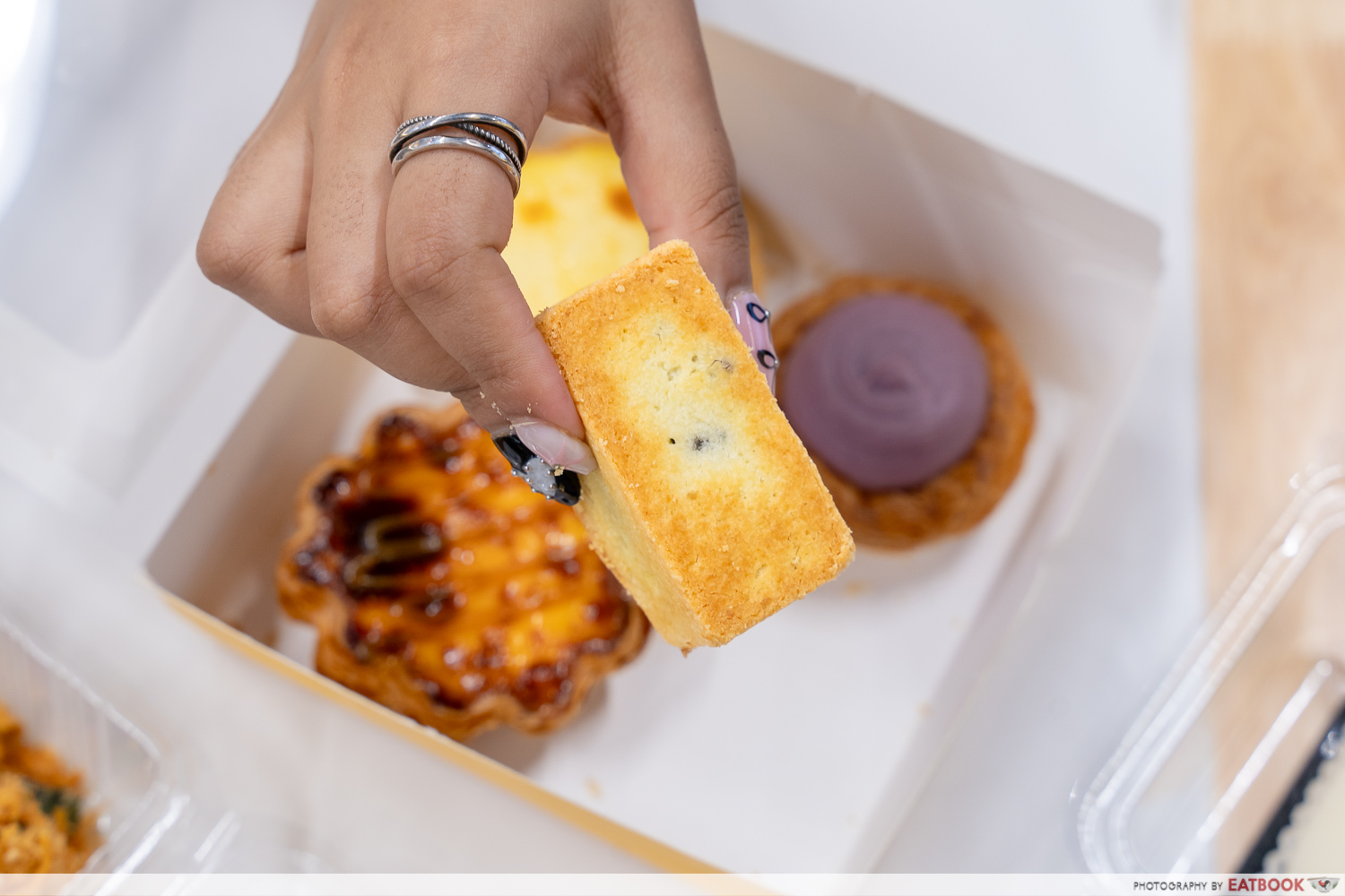 baos-pastry-pineapple-pastry