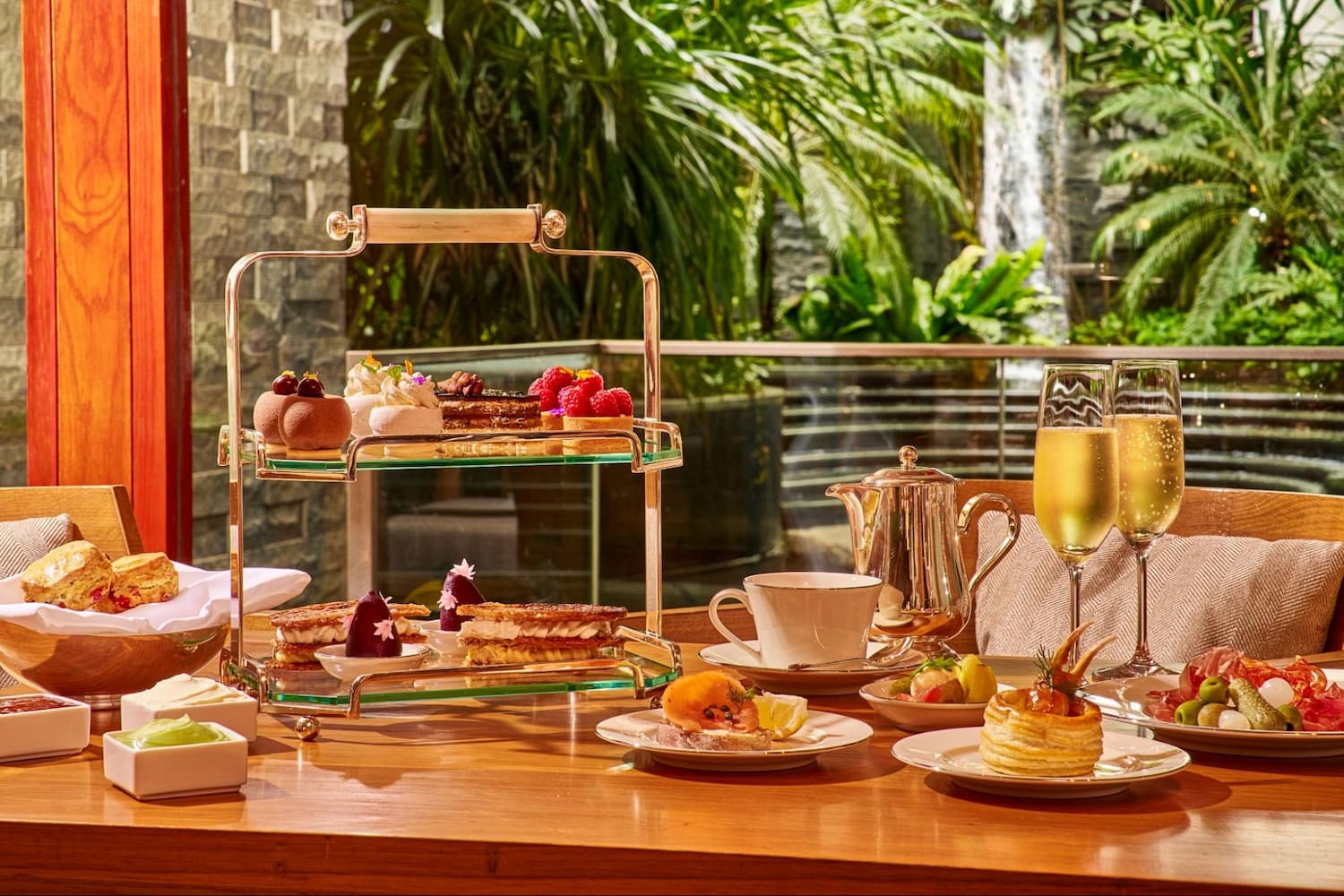 best high tea singapore - 10 scotts grand hyatt