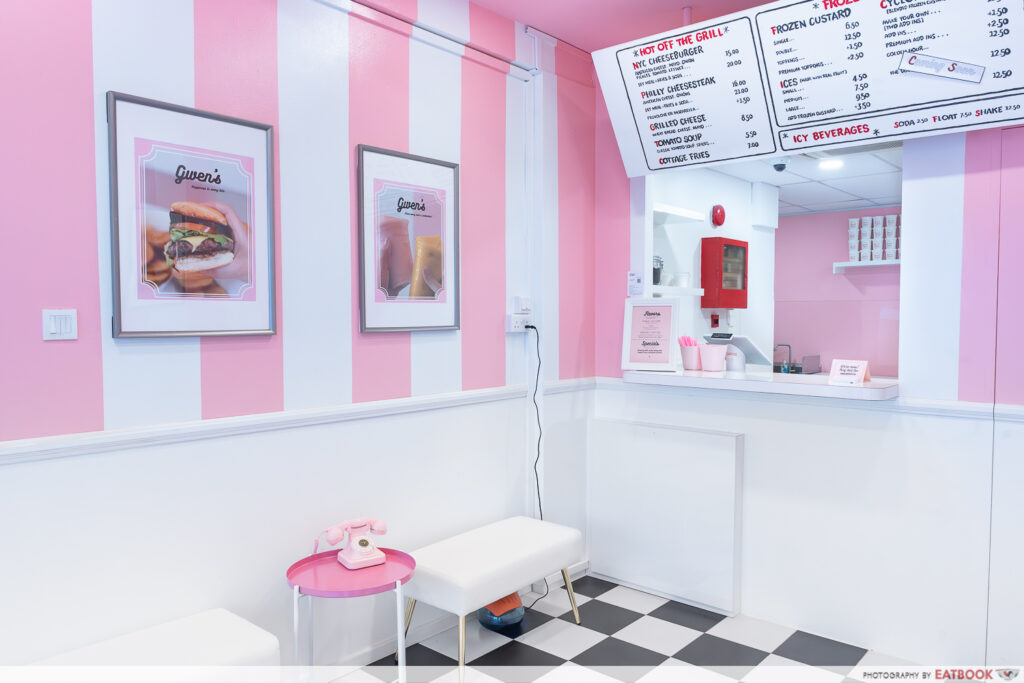 gwens-frozen-custard-ambience