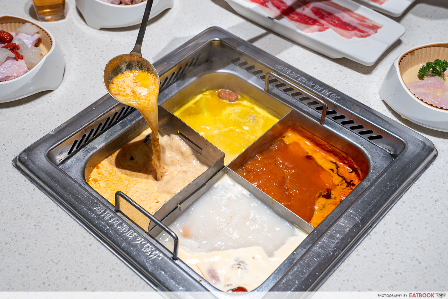 haidilao-meat-buffet-soup